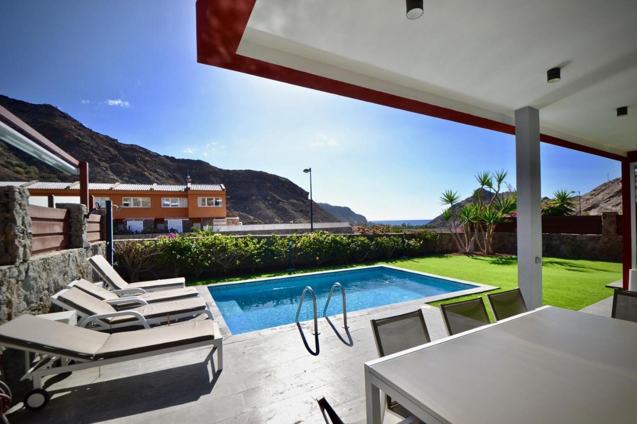 Villa Katarina In Beautiful Tauro With Private Heated Swimming Pool 타우리토 외부 사진
