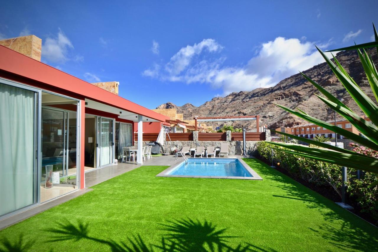 Villa Katarina In Beautiful Tauro With Private Heated Swimming Pool 타우리토 외부 사진